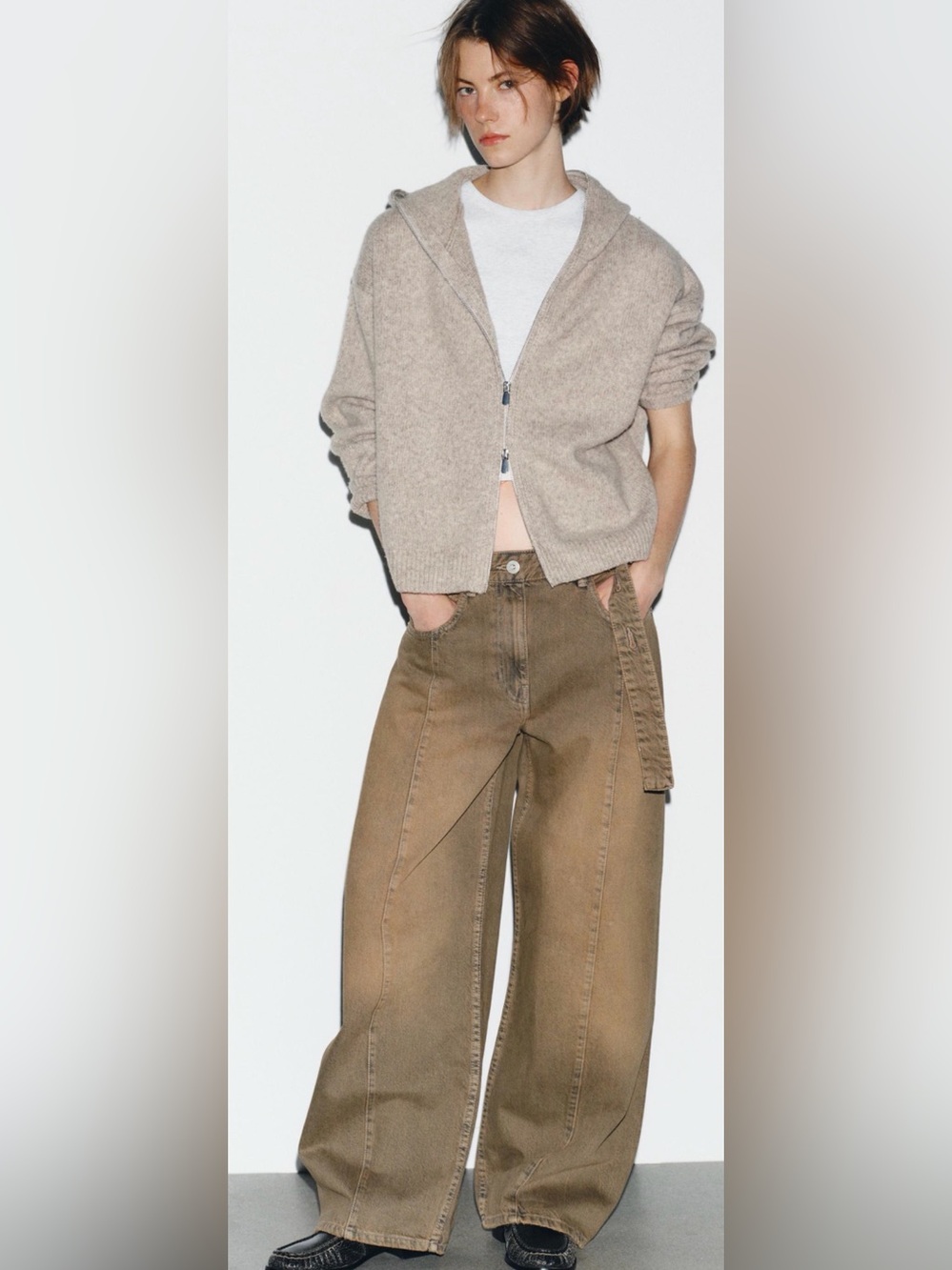 Zara TRF Low rise barrel style jeans NWT